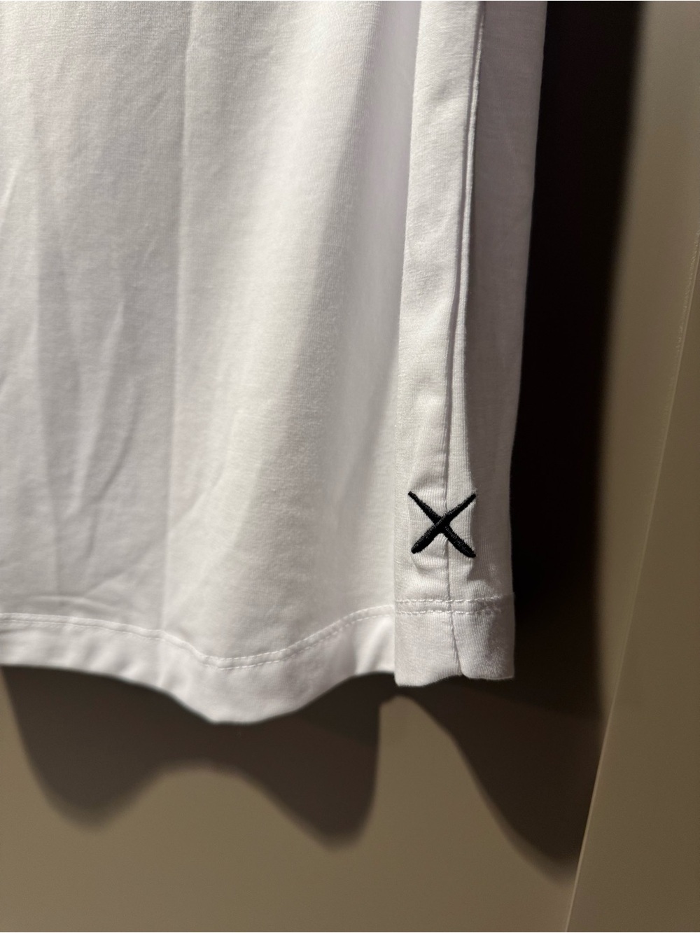 NWOT Cuts Clothing Men's AO Curve-Hem Crew Neck Tee Medium T-Shirt White M - Picture 5 of 6